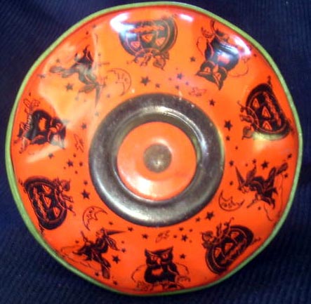 its not too early to begin collecting some festive noisemakers for this years halloween parties here are some images of noisemakers seen at ebay