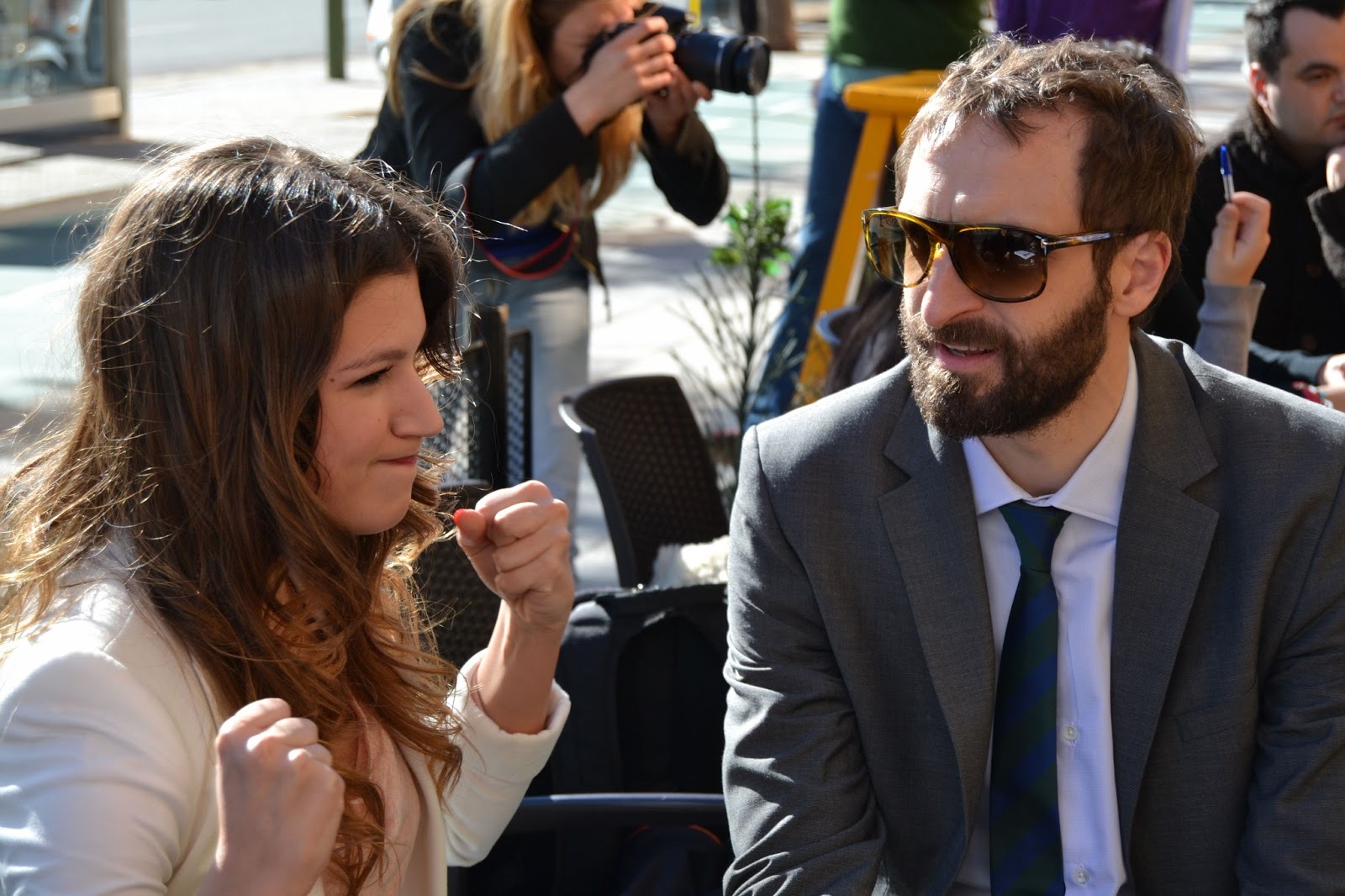 Úrsula Corbero y Julián Villagran  en el rodaje de ¿Quién mató a Bambi? 