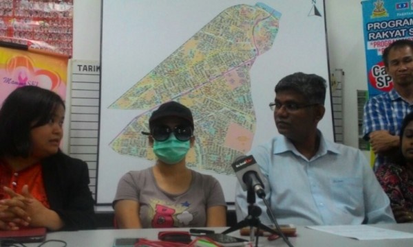 Wanita Dedah Dicabul Individu Berpangkat, MEMALUKAN! Wanita Dedah Dicabul Individu Berpangkat, MEMALUKAN!