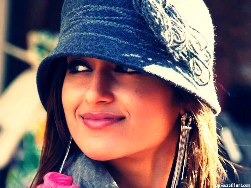 Ileana D'Cruz 2015 HD Wallpaper
