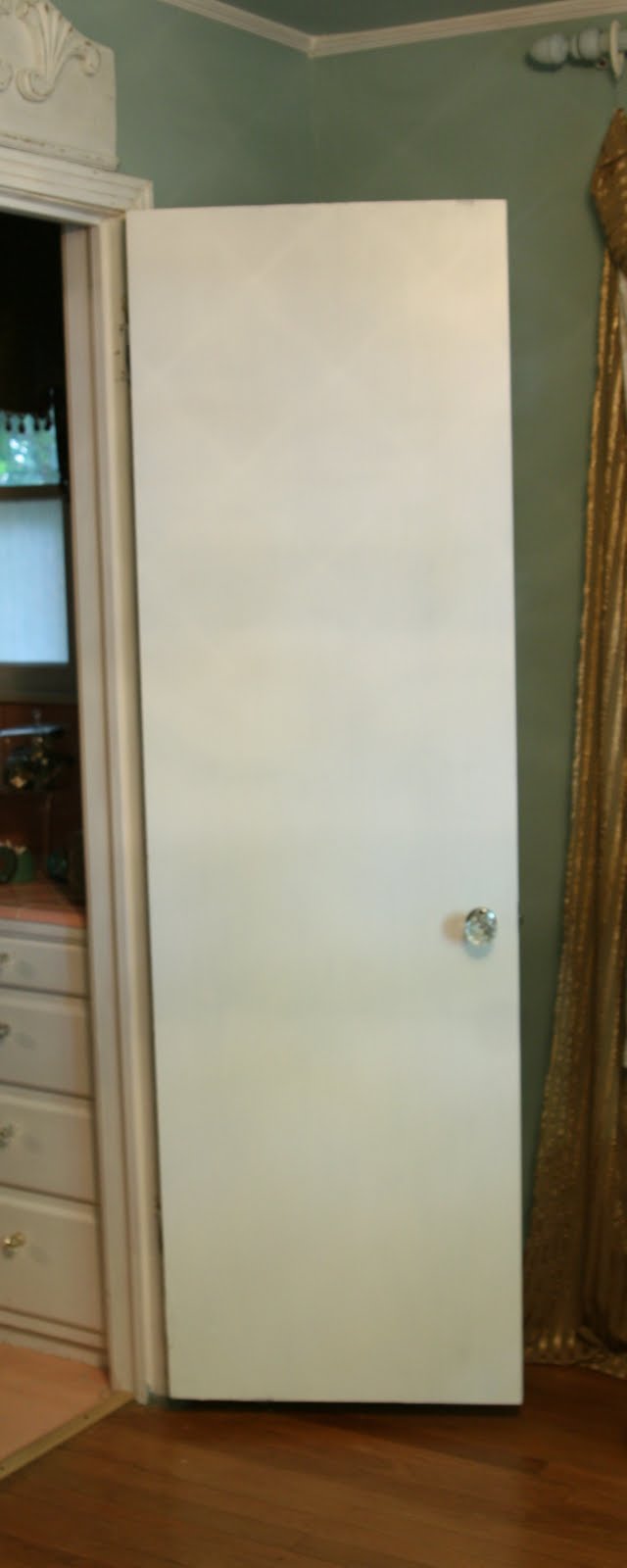 Annie Sloan Chalk Paint on Doors