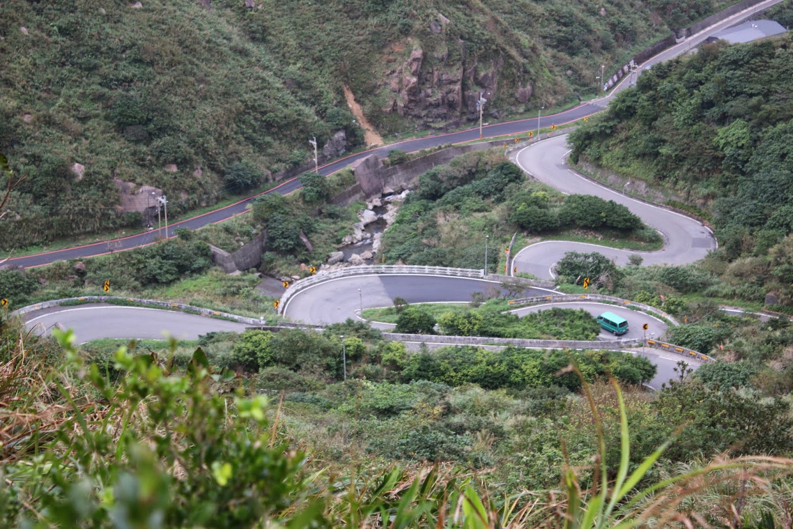 The best spot for admiring Chin-Shui Highway 「meandering winding」 attractions at Jingming Pavilion in Taiwan The best spot for admiring Chin-Shui Highway 「meandering winding」 attractions at Jingming Pavilion in Taiwan