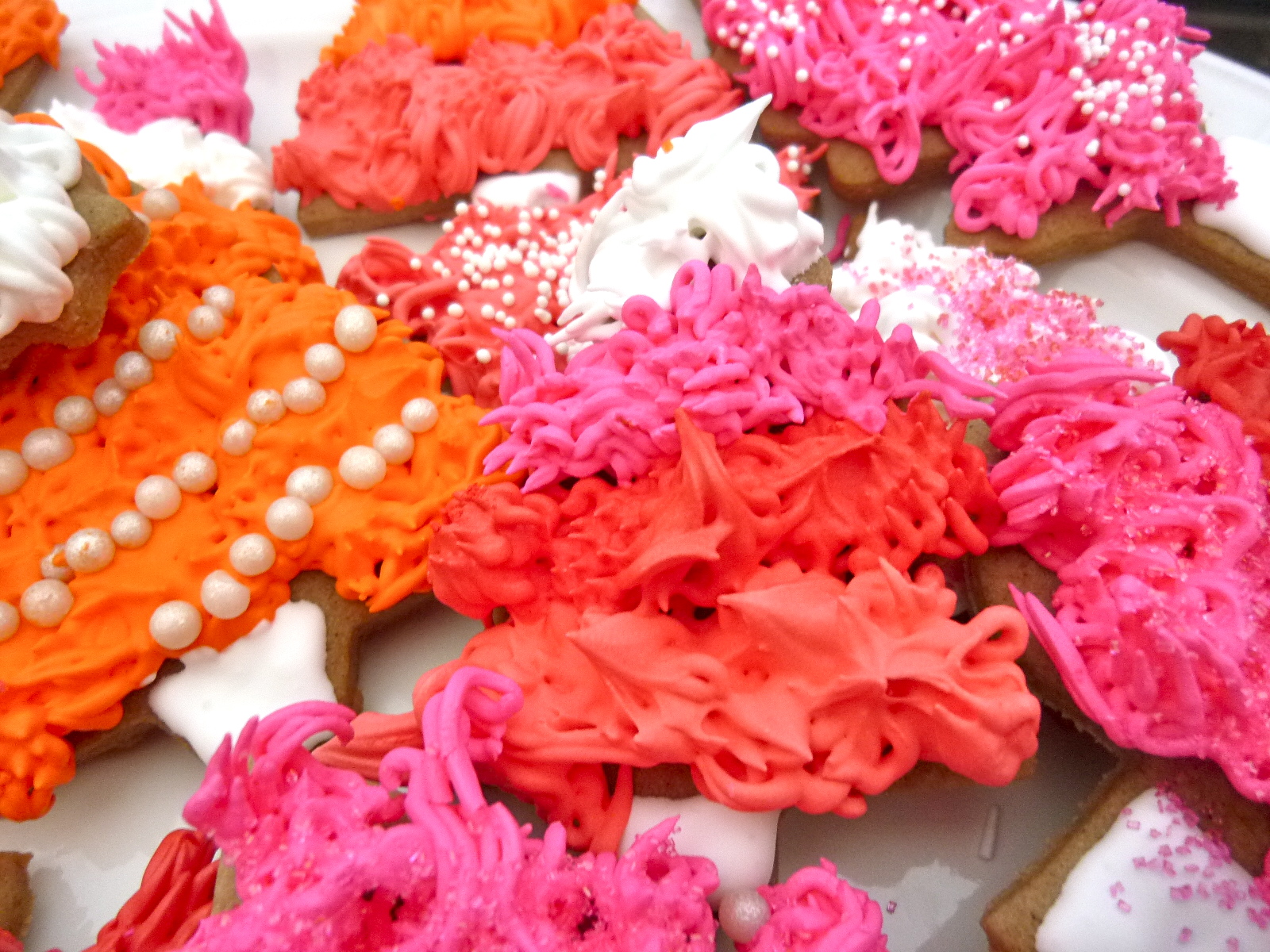 Allspice Sugar Cookie Christmas Trees & Lady Gaga Holiday at