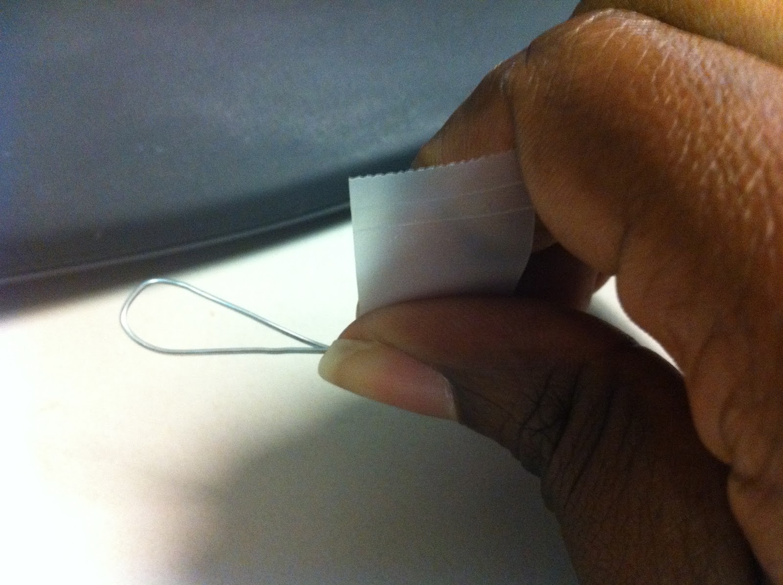 Kreyola's Journeys How to Make A Paper Clip Interlocking Tool