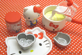 Hello Kitty mini kitchen toys