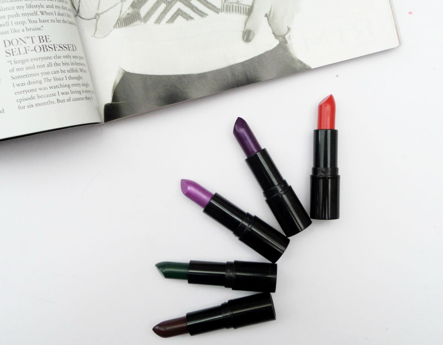Makeup Revolution Atomic Lipstick Collection Makeup Revolution Atomic Lipstick Collection Swatches and the review