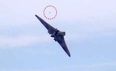 UFO Sightings UFO Flies Close To Vulcan Bomber England 2015, UFO Sighting News