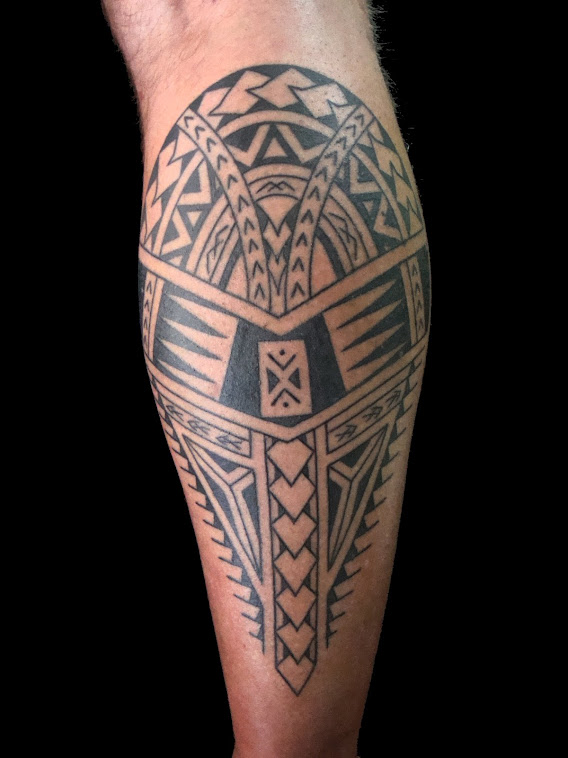 samoan style leg tattoo