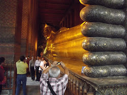 Reclining Buddha.