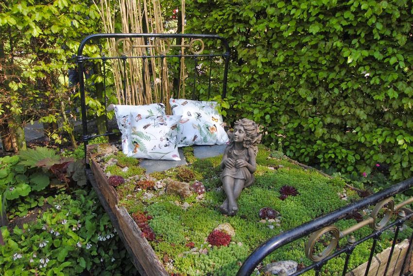 News Literatur Kunst Erste Mai Impressionen Aus Dem Garten