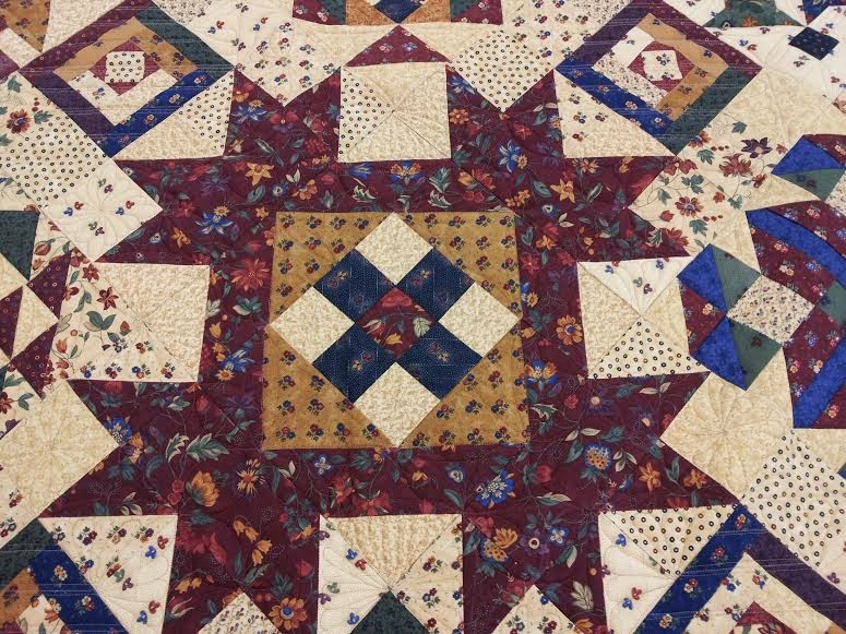 Farm Quilter Finished Hearth and Home Customer Quilt