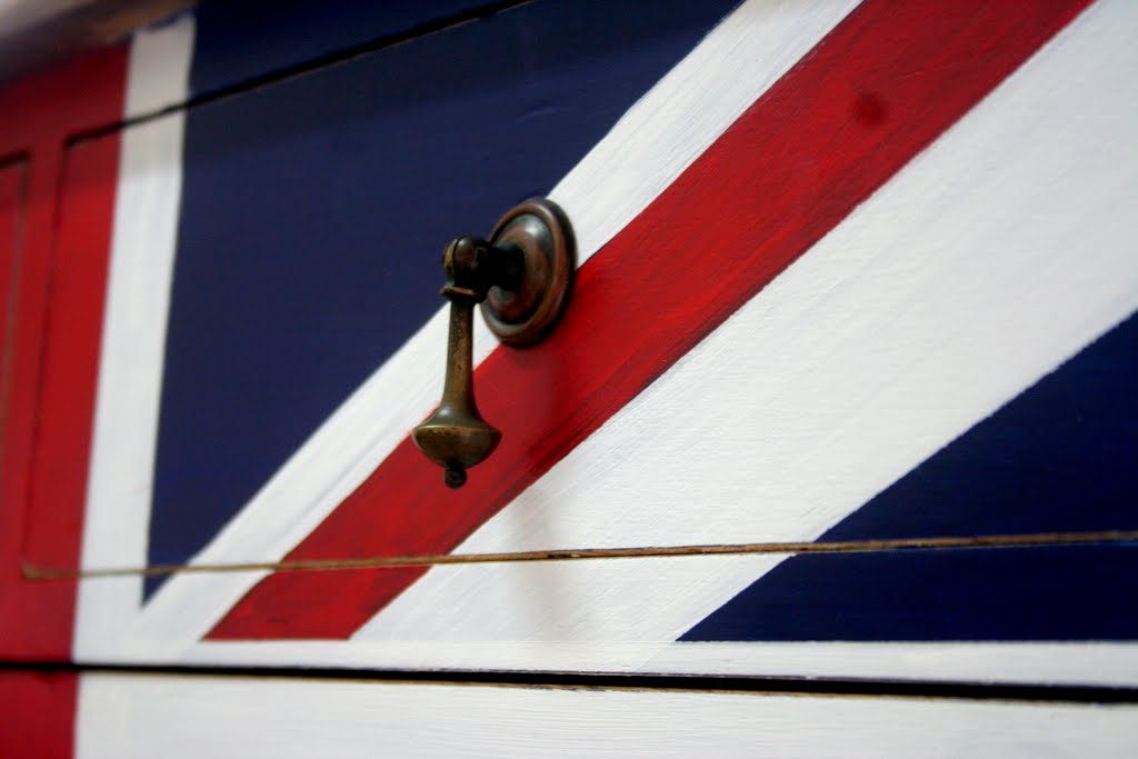 Lilyfield Life Union Jack Dresser