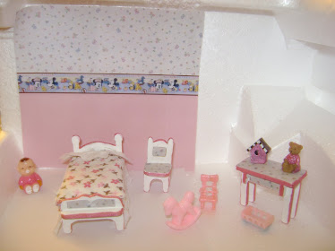 mini girl room