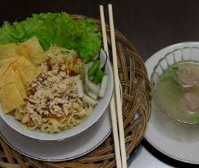 Cwie Mie Malang Halal Style
