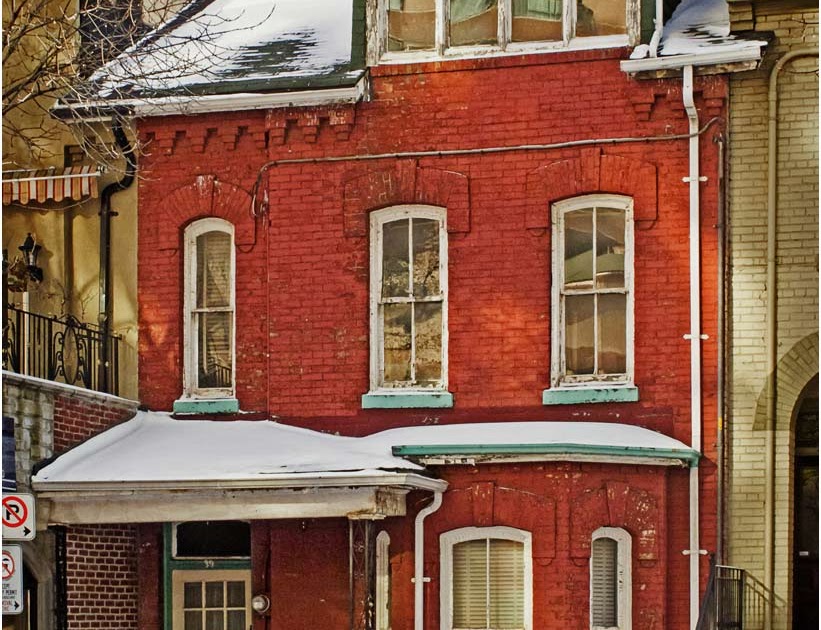 Silverpixel OLD HOUSE, ELM STREET, TORONTO