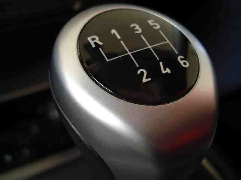 How To Stop a Manual Transmission Car Without Stalling The Engine How