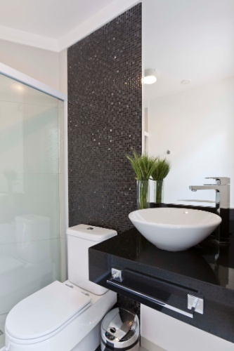 decoracao banheiro pequeno preto e branco:Banheiro Preto decoracao banheiro pequeno preto e branco:Banheiro Preto