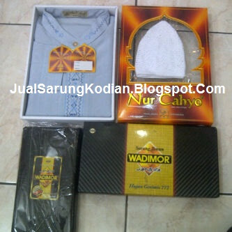 Paket Hemat Baju Koko + Sarung Wadimor + Kopiah + Tasbeh / Parfum