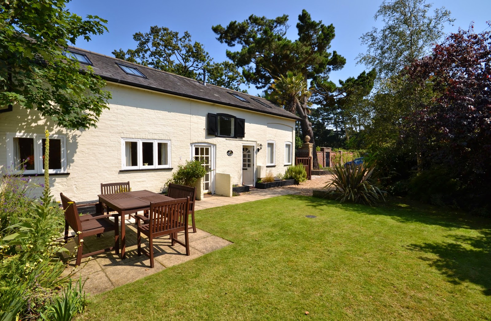 New Forest Cottages 2014