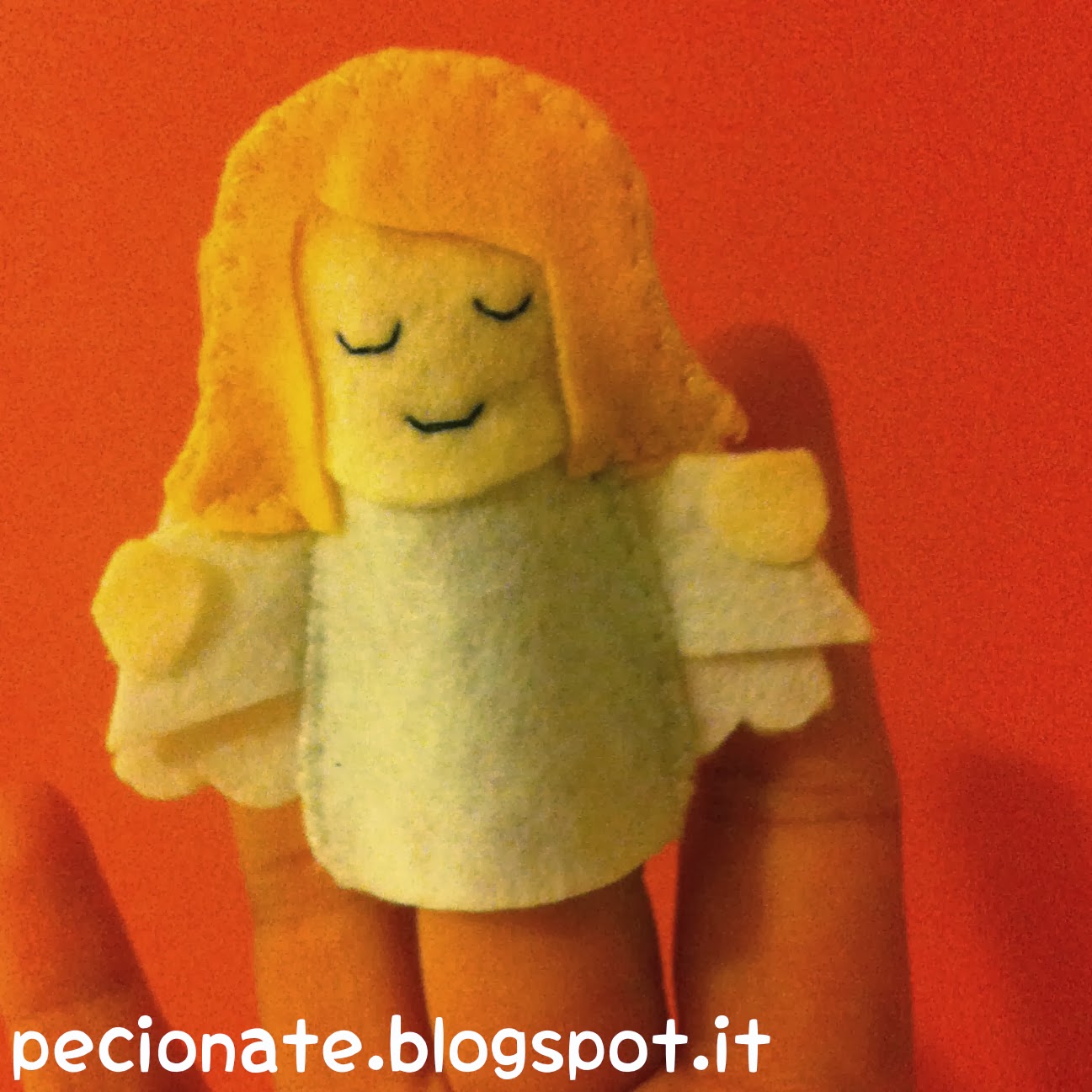 un presepe sulla punta delle dita
