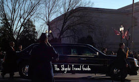 <img src="image.gif" alt="This is Presidential Limo" />