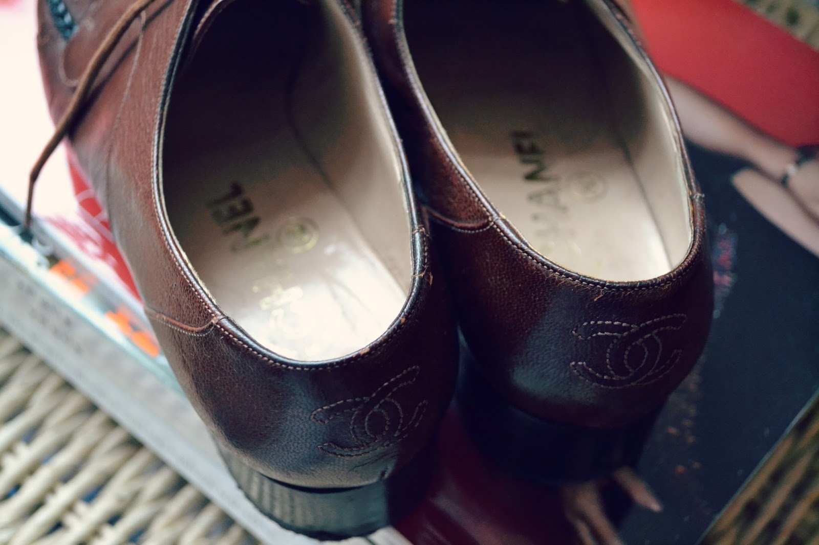 vintage chanel shoes cc