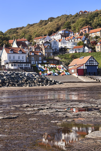 Runswick Bay in North Yorkshire in the sunshine by Martyn Ferry Photography