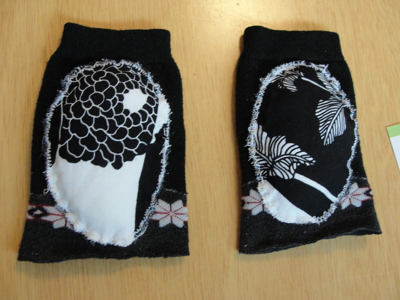 Olives and Pickles Crawling Knee Pads for Baby TUTORIAL