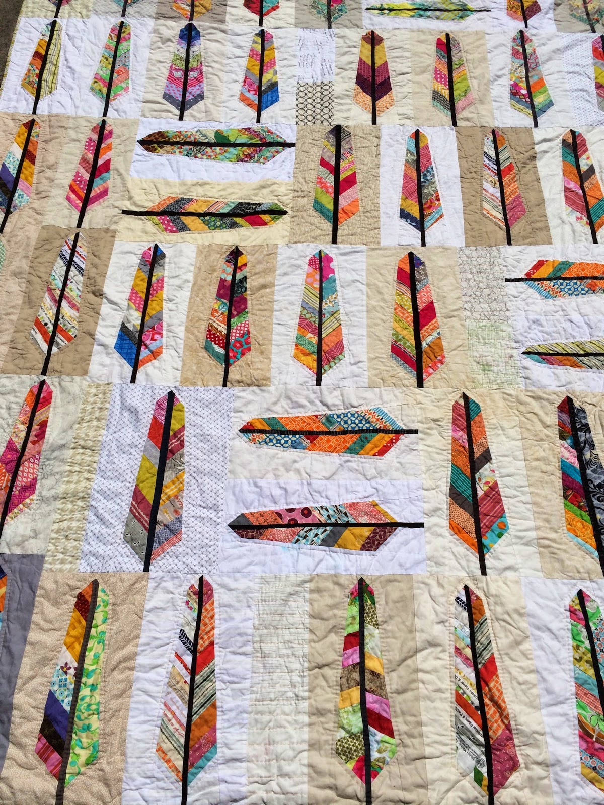 Sunny Bees of a Feather Quilt / CHARM ABOUT YOU