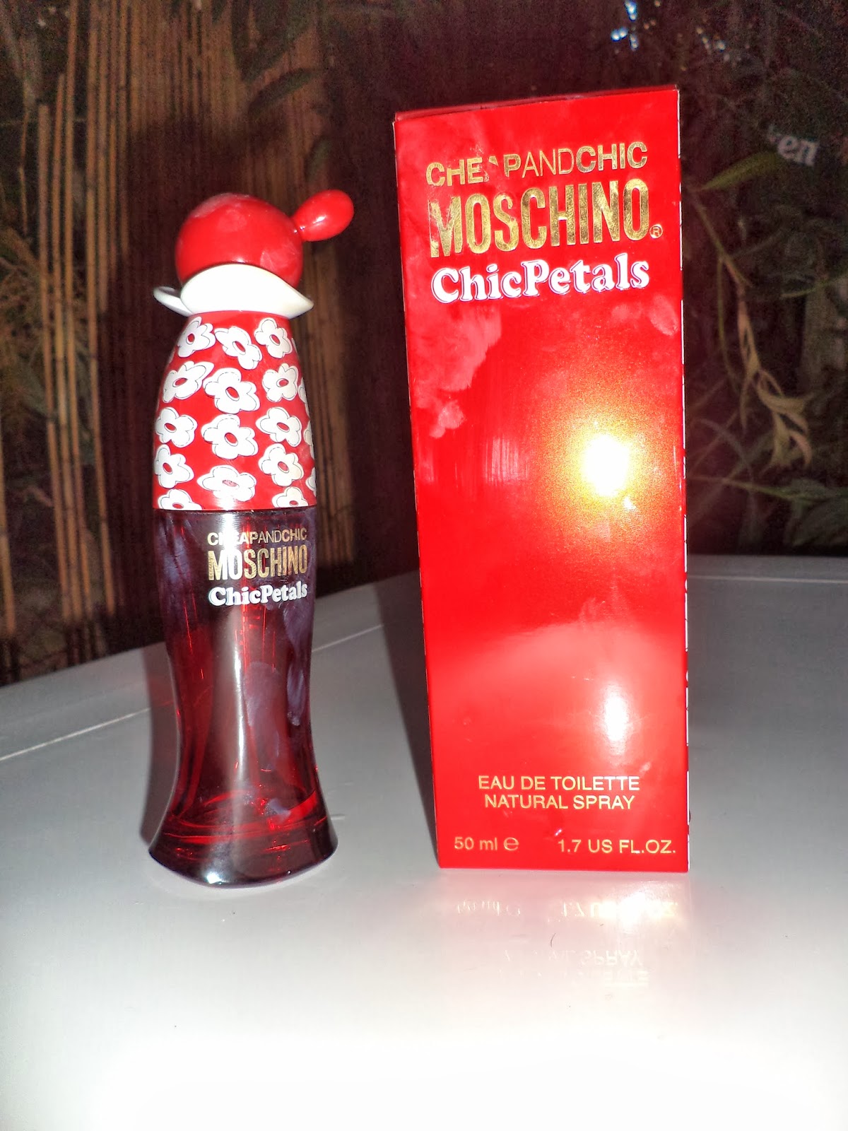 moschino chic petals 50ml