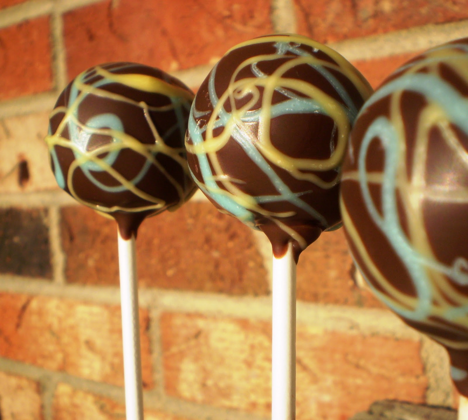 Natalie's Cake Pops March Marble Madness