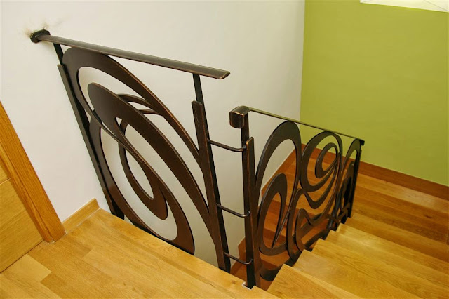 Barandilla de forja olayaherreriayforja.com