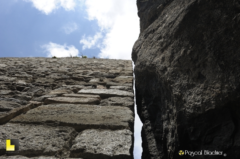 donjon de borne incroyable mur photo pascal blachier
