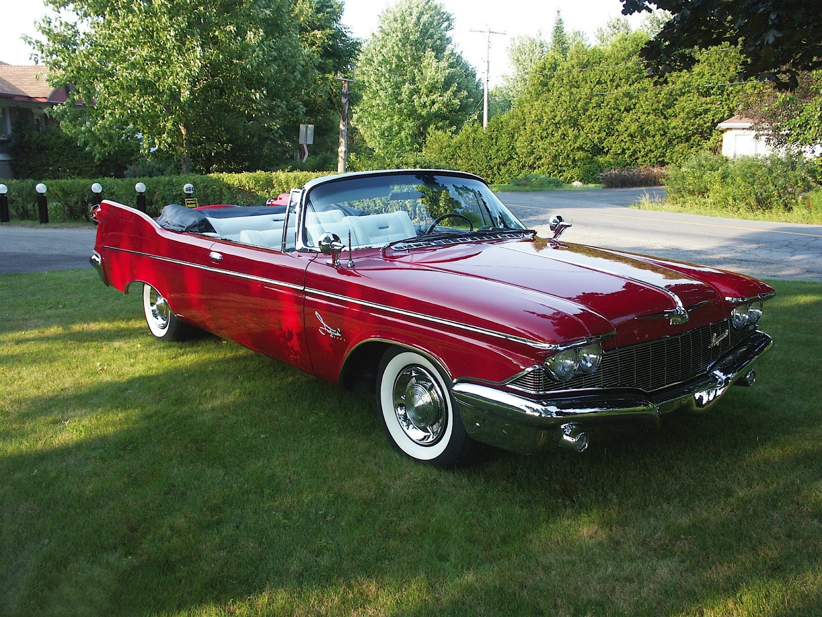 http://4.bp.blogspot.com/-X9fZ0b79aDg/UEjkJOoBPtI/AAAAAAAAApY/eVpvnieVOwI/s1600/Chrysler+1960.jpg