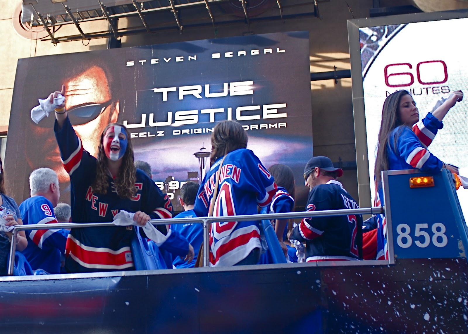 NYC ♥ NYC New York Rangers Fans (Blueshirts United)