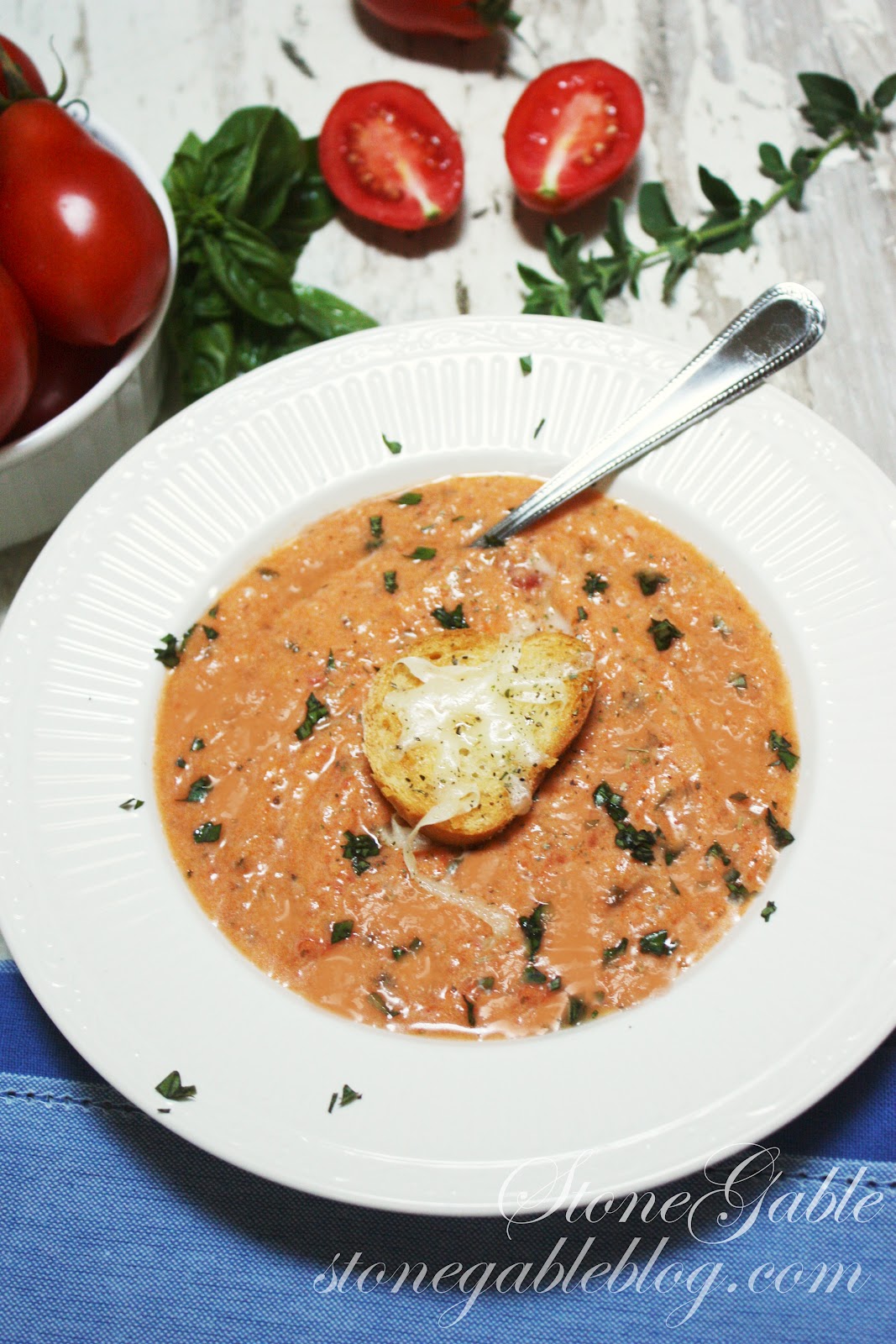 TOMATO BASIL PARMESAN BISQUE Slow Cooker Soup StoneGable