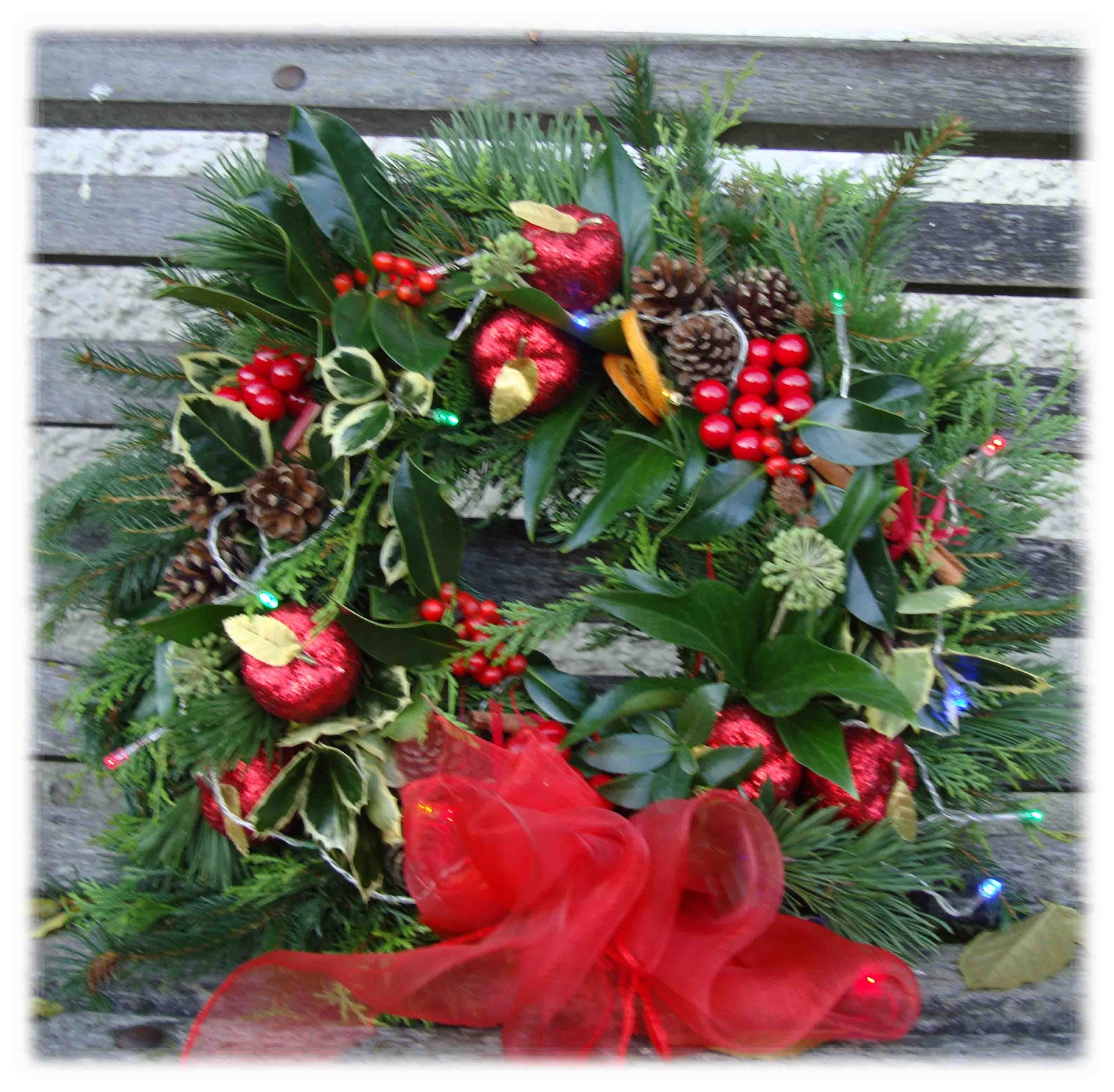 Lynne's blog Christmas wreath class