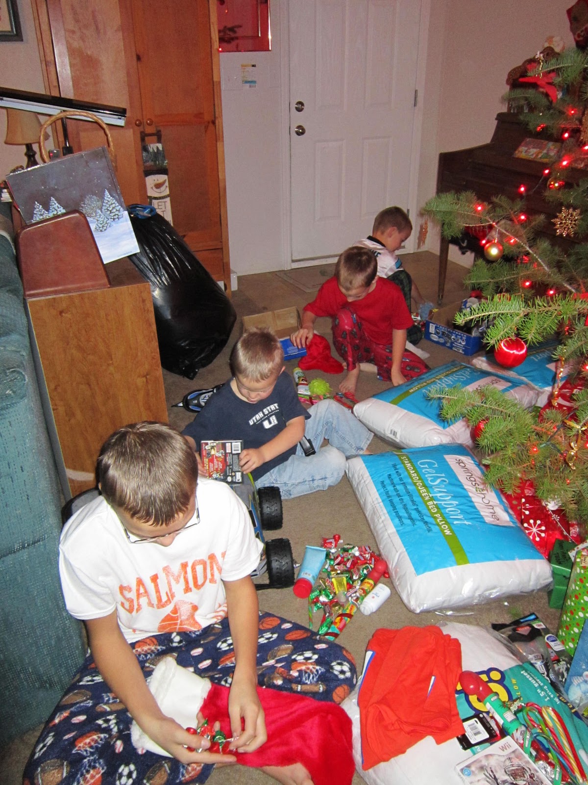 Salmon Tolman Fam "Clark, that's the gift that keeps on giving the