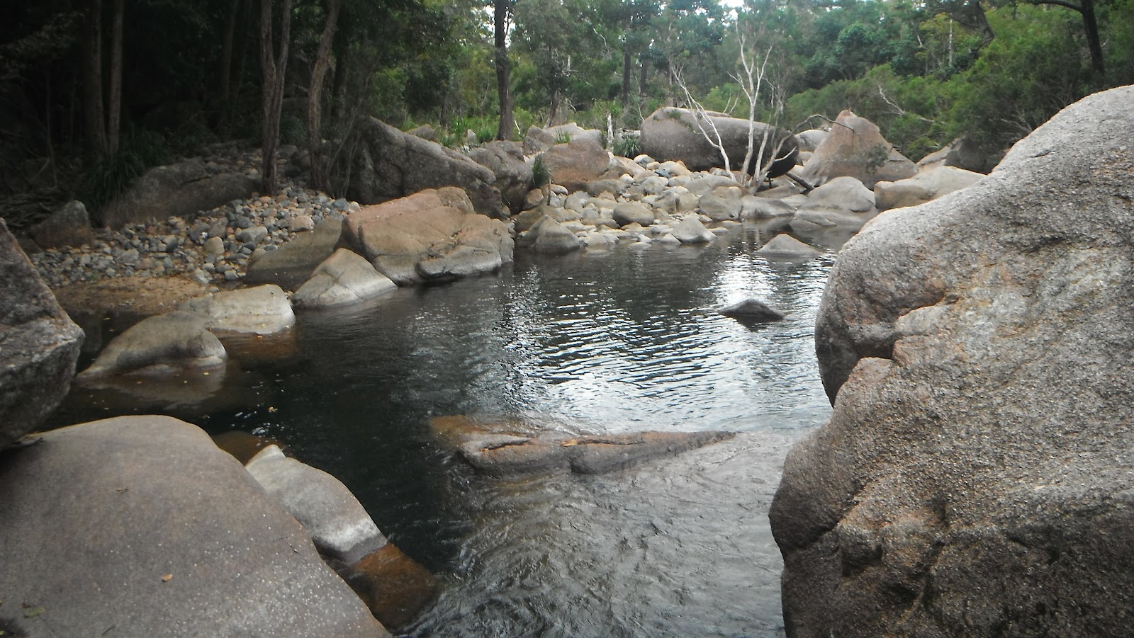 Jourama+Falls+002.JPG