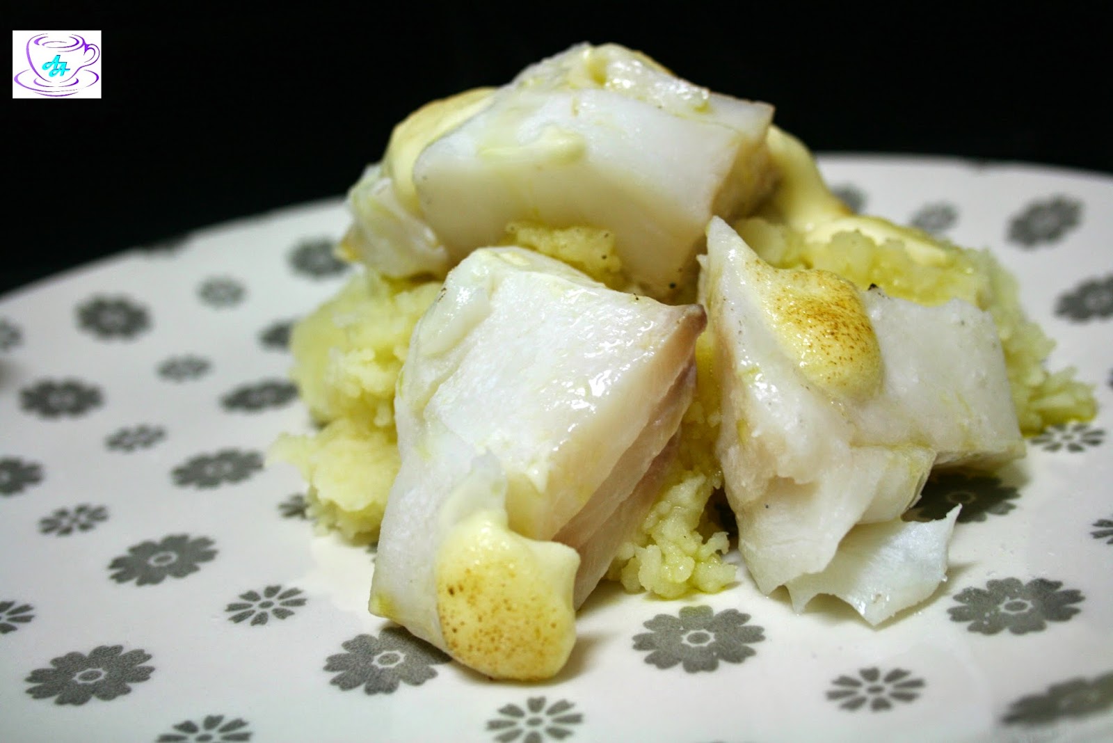 Bacalao Skrei Con Puré De Patata Y Mayonesa De Ajo
