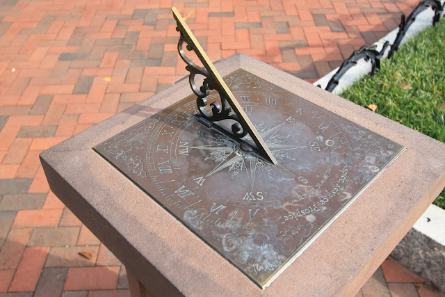 Time reading by depending on the sun can be seen at Smithsonian Castle which is located on the National Mall in Washington DC, USA Time reading by depending on the sun can be seen at Smithsonian Castle which is located on the National Mall in Washington DC, USA