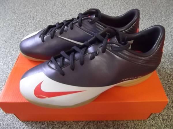 September 2012 - Toko Online Sepatu Futsal