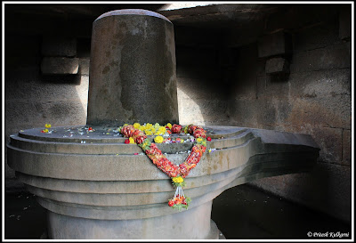 Shivlinga temple, Hampi Shivlinga temple, Hampi