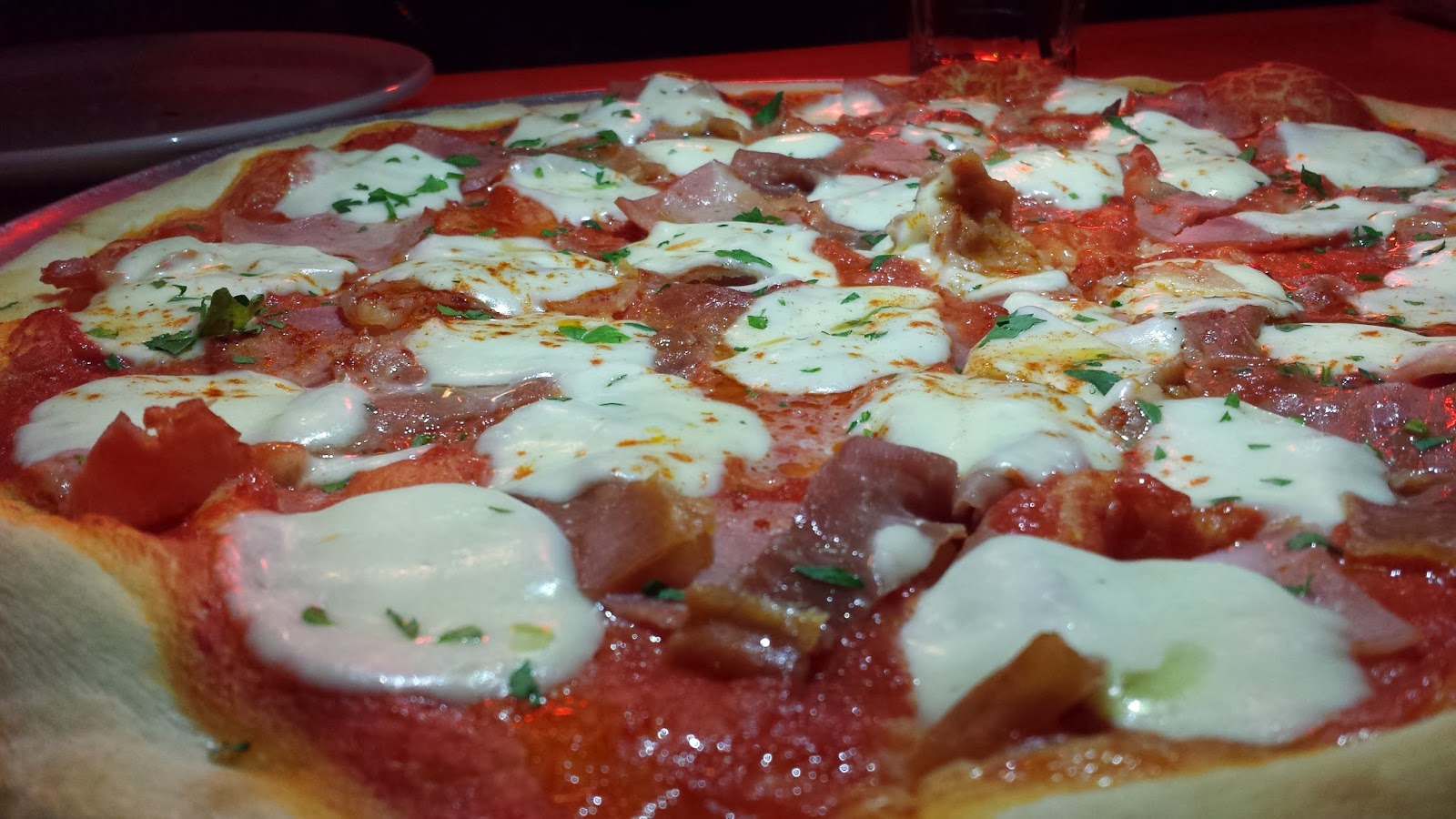 Eat Your City Tony's Pizza Palace Edmonton, AB tossing and serving