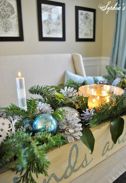 Sophia's: An Easy Christmas Centerpiece