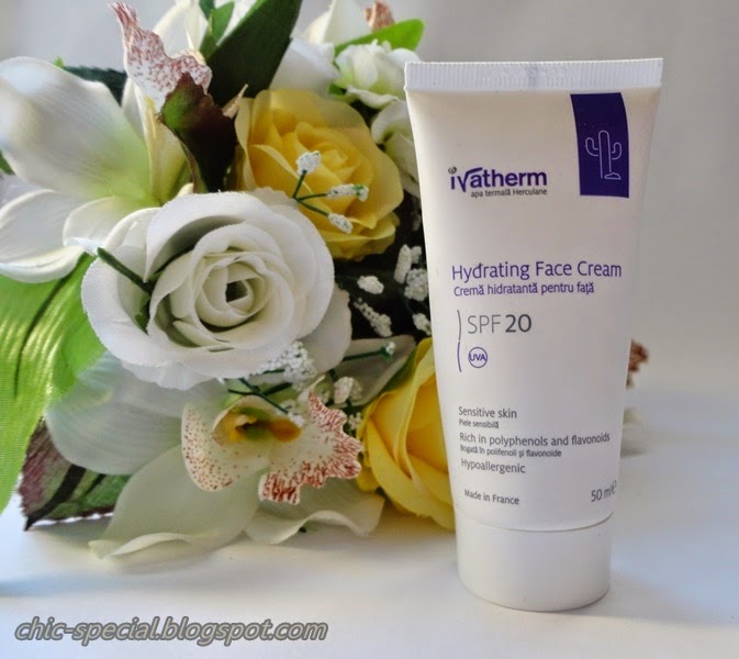 Review Ivatherm Hydrating Face Cream Très Chic