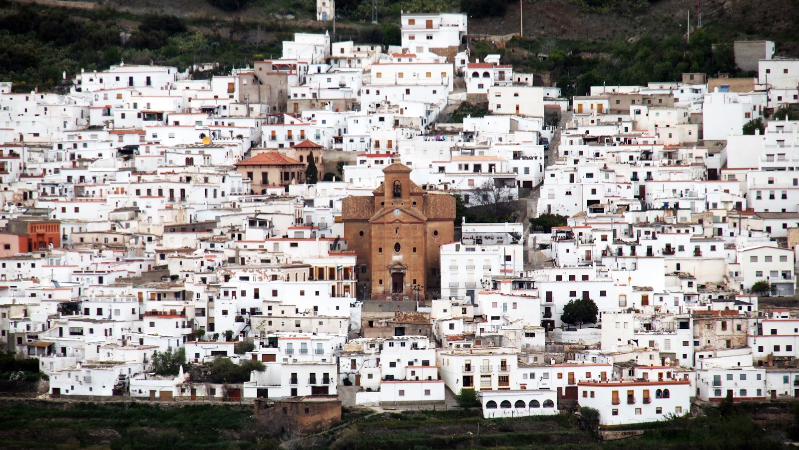 CONCHAPEC (viajes) PASEO POR LA ALPUJARRA ALMERIENSE