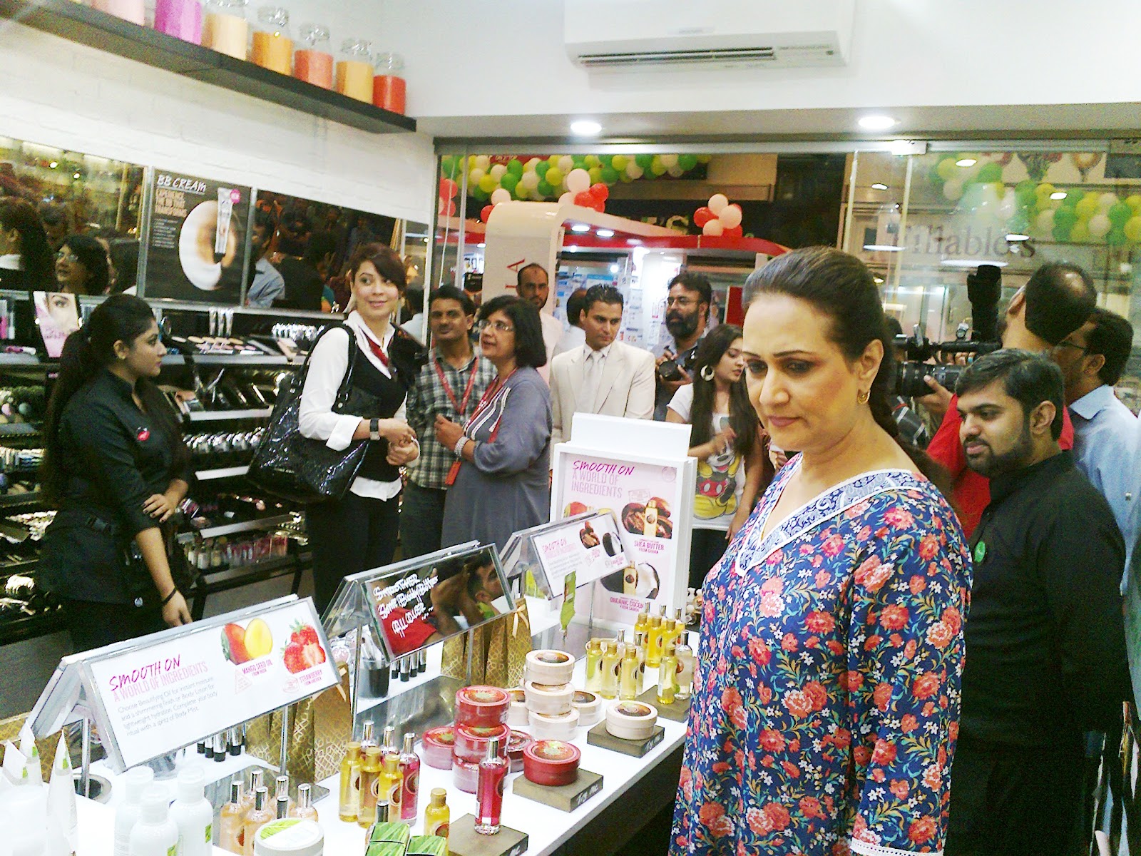 Fakhra Rafique's Blog Pakistan's first The Body Shop Pulse Boutique