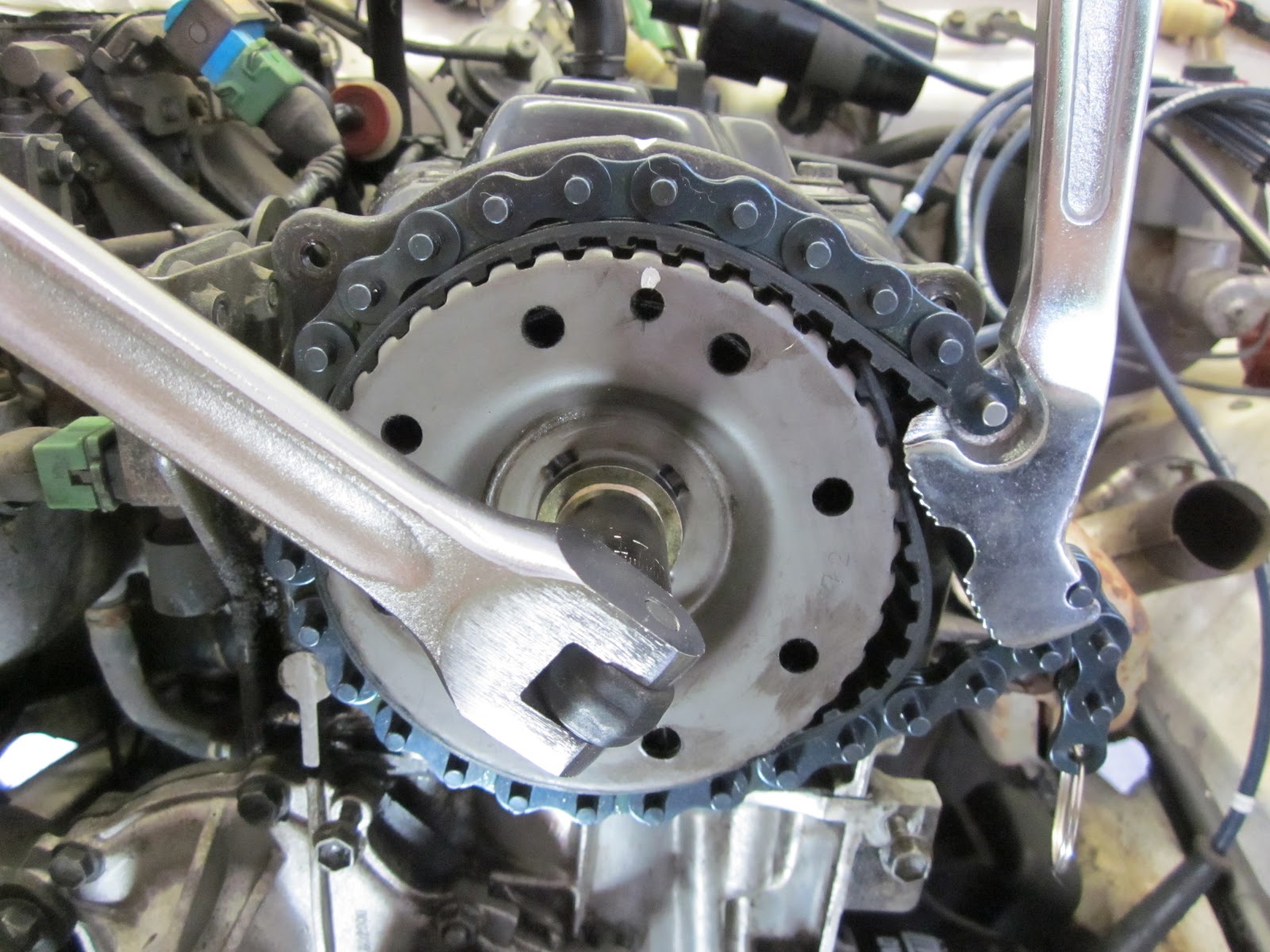 1988 Suzuki Samurai JX 4X4 Bottom and top front end seals 1.3L Samurai