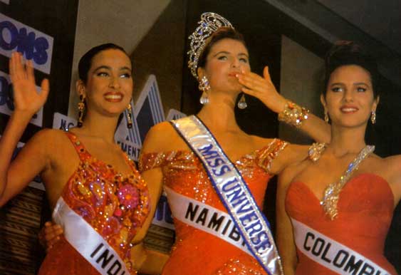 Miss Universe Pageant (1989) - “Cast” credits - IMDb